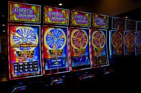 Casino-style table games available on win777 platform